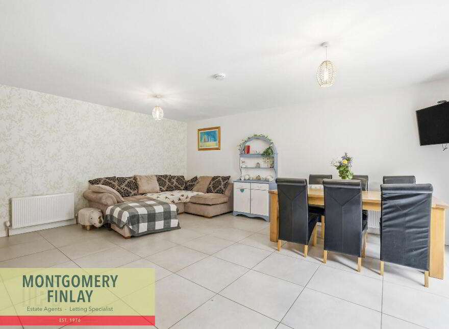 62 Carnhill, Enniskillen, Irvinestown, BT94 1AD