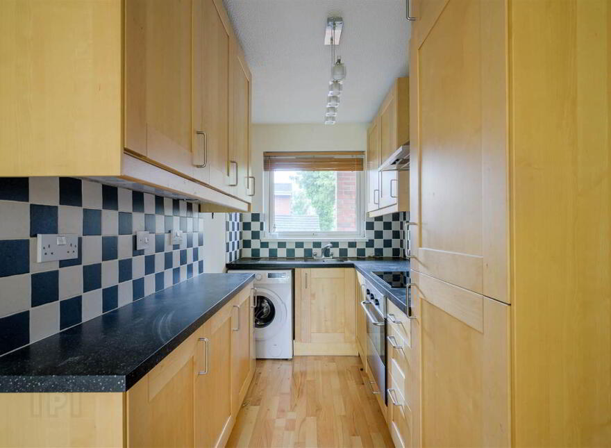 10 Rugby Court, Belfast, BT7 1PN