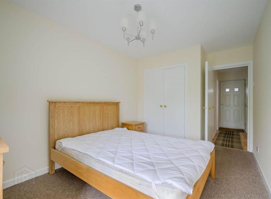 10 Rugby Court, Belfast, BT7 1PN