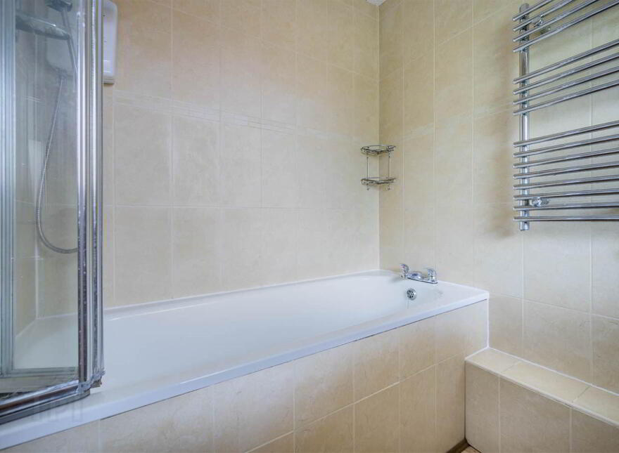 10 Rugby Court, Belfast, BT7 1PN