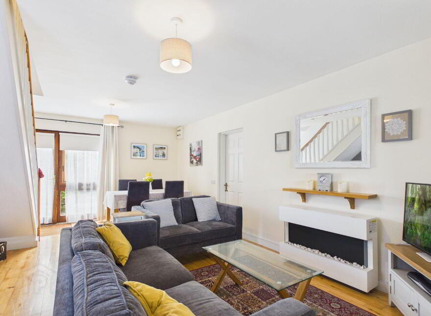 37 Carleton Village, Golf Links Road, Youghal, P36KR44