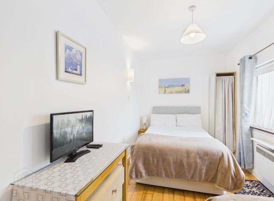 37 Carleton Village, Golf Links Road, Youghal, P36KR44