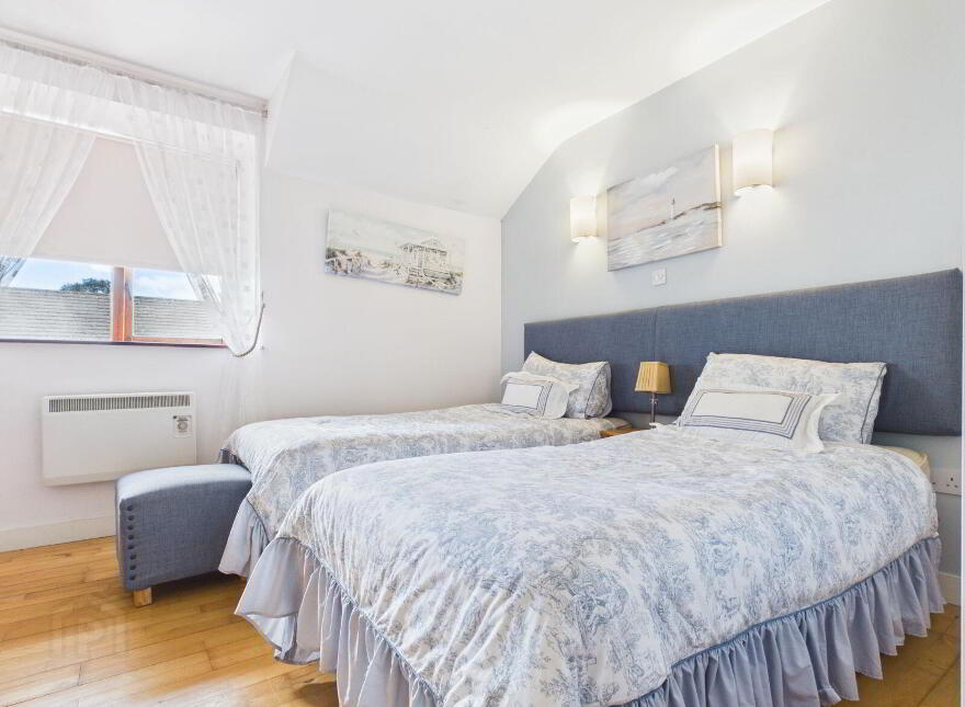 37 Carleton Village, Golf Links Road, Youghal, P36KR44