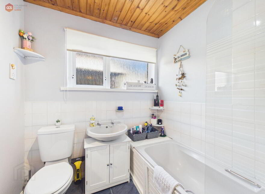 39 Dunsuivnish Avenue, Portstewart, BT55 7EP