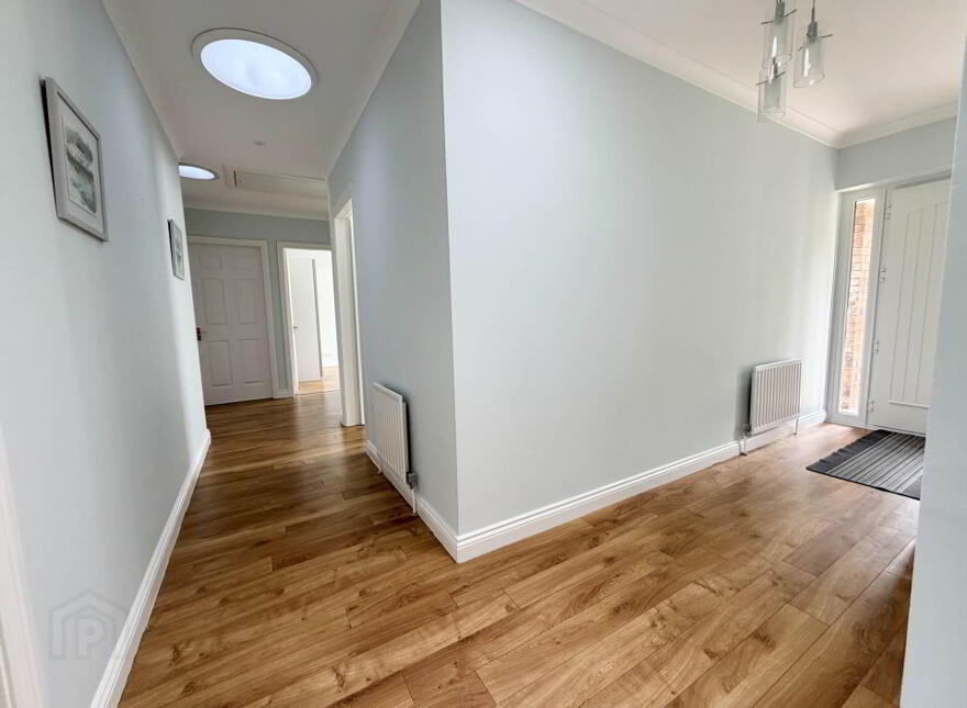 11 College Court, Cahir, County Tipperary, E21KX03