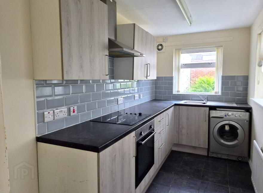 32 Redcar Street, Belfast, BT6 9BP