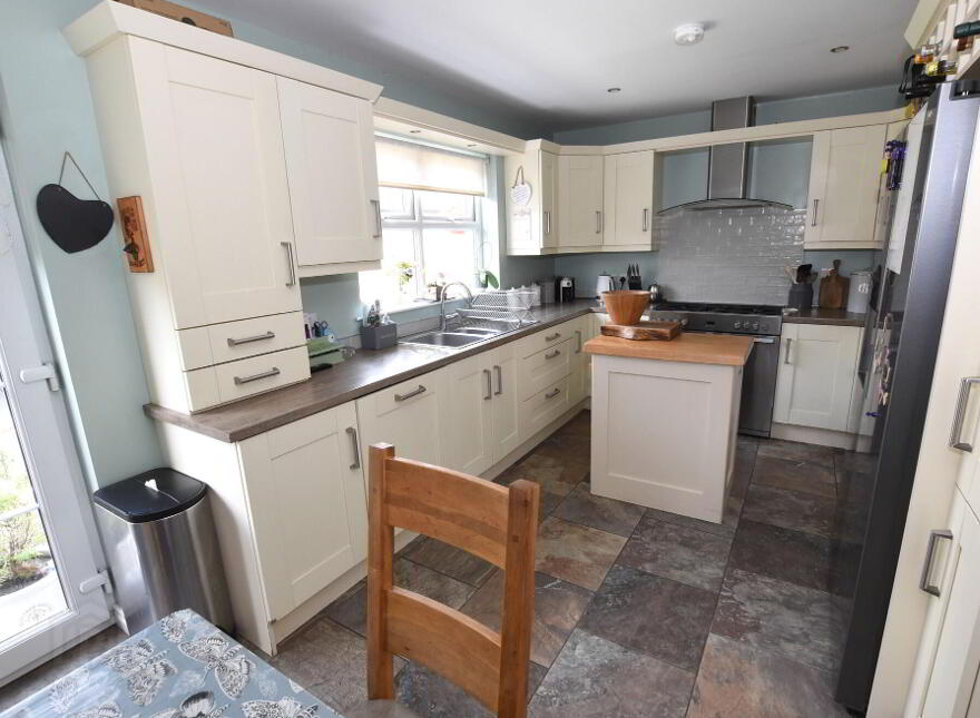72 Wellington Park Drive, Maghaberry, BT67 0UP