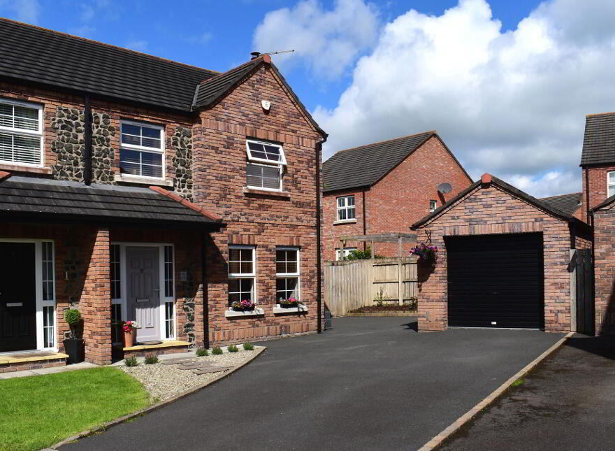 72 Wellington Park Drive, Maghaberry, BT67 0UP