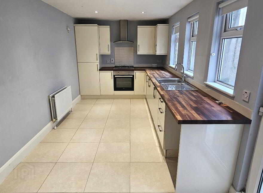 76 Rashee Road, Ballyclare, BT39 9HT