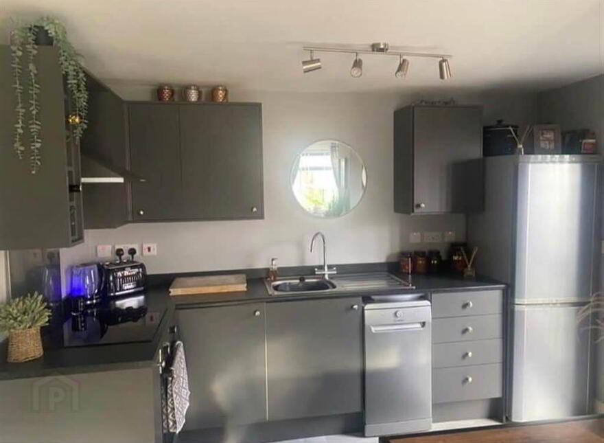 136 Erinvale Drive, Finaghy, Belfast, BT10 0GF