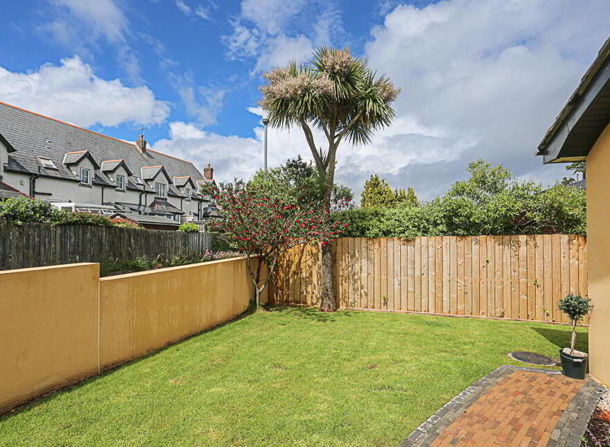 2 Gwyneth Park, Bangor, BT19 1EP