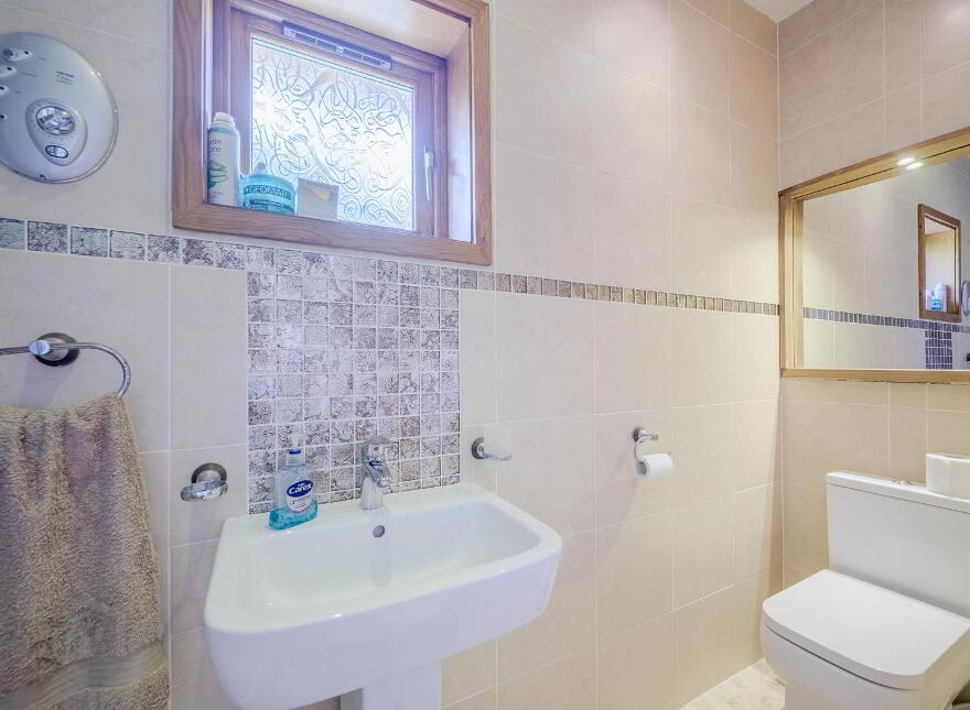 6 Ballyrogan Park, Newtownards, BT23 4SD