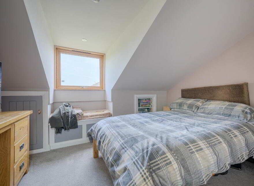 6 Ballyrogan Park, Newtownards, BT23 4SD