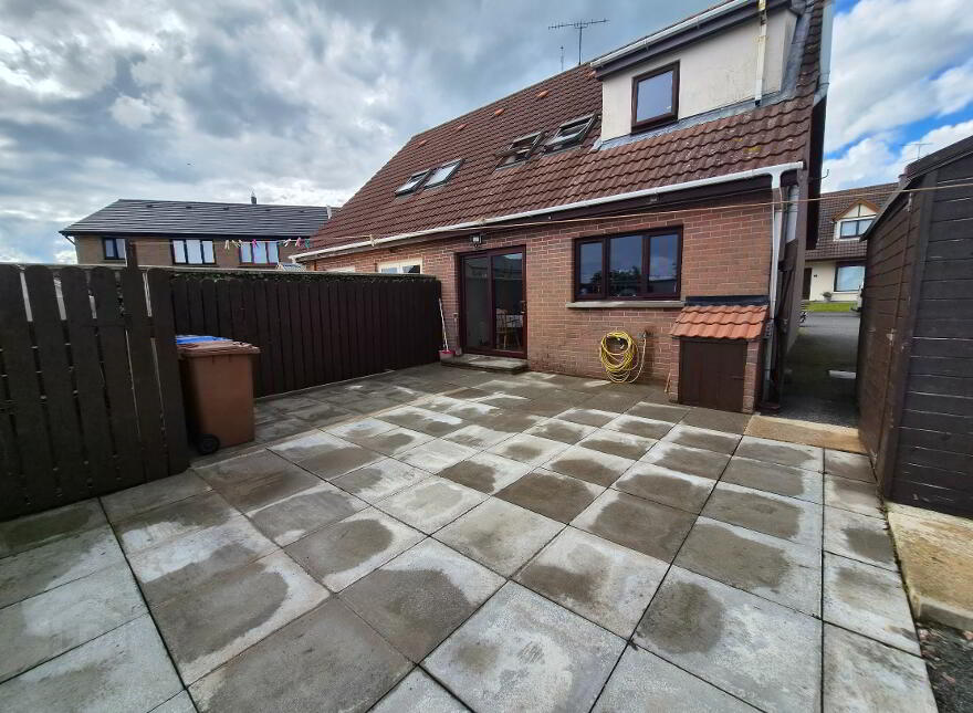 3 Hawood Way, Newcastle Road, Kilkeel, BT34 4BF