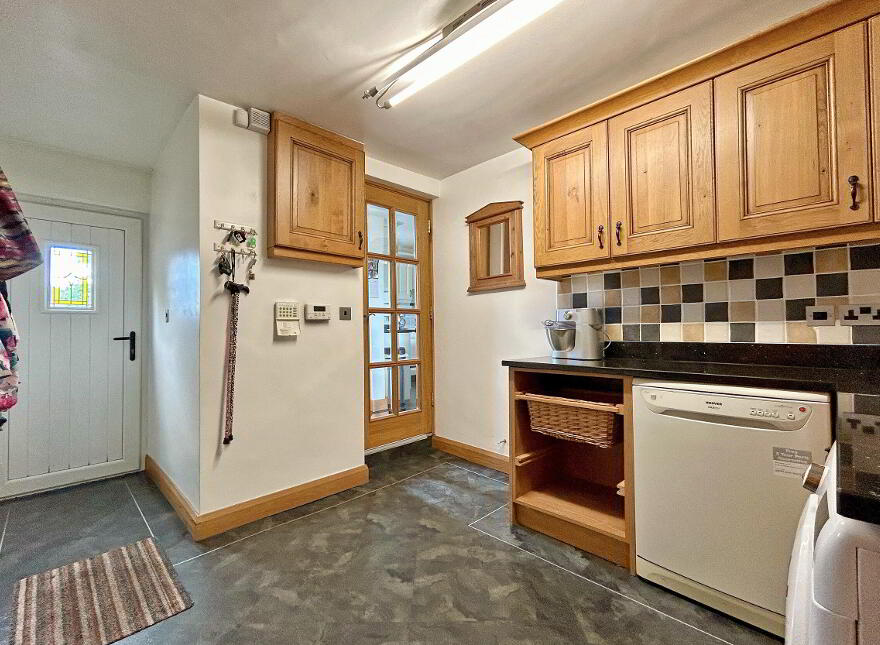 4 Grange Road, Coleraine, BT52 1NG