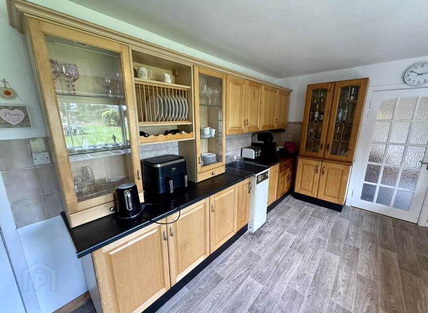 9b Knockroe, Castlerea, F45C934