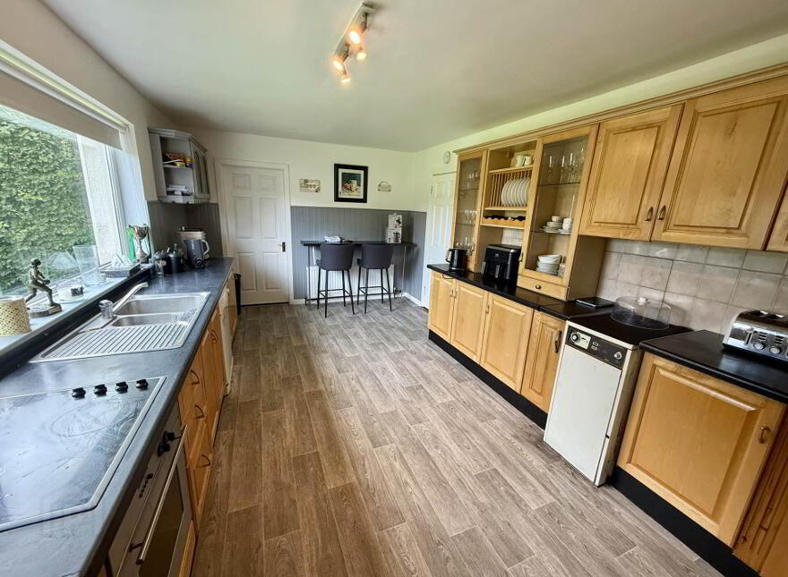 9b Knockroe, Castlerea, F45C934