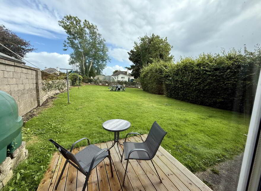 9b Knockroe, Castlerea, F45C934