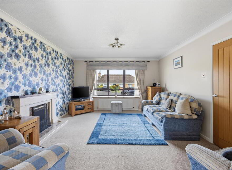 27 Clanwilliams Court, Ballynahinch, BT24 8XG
