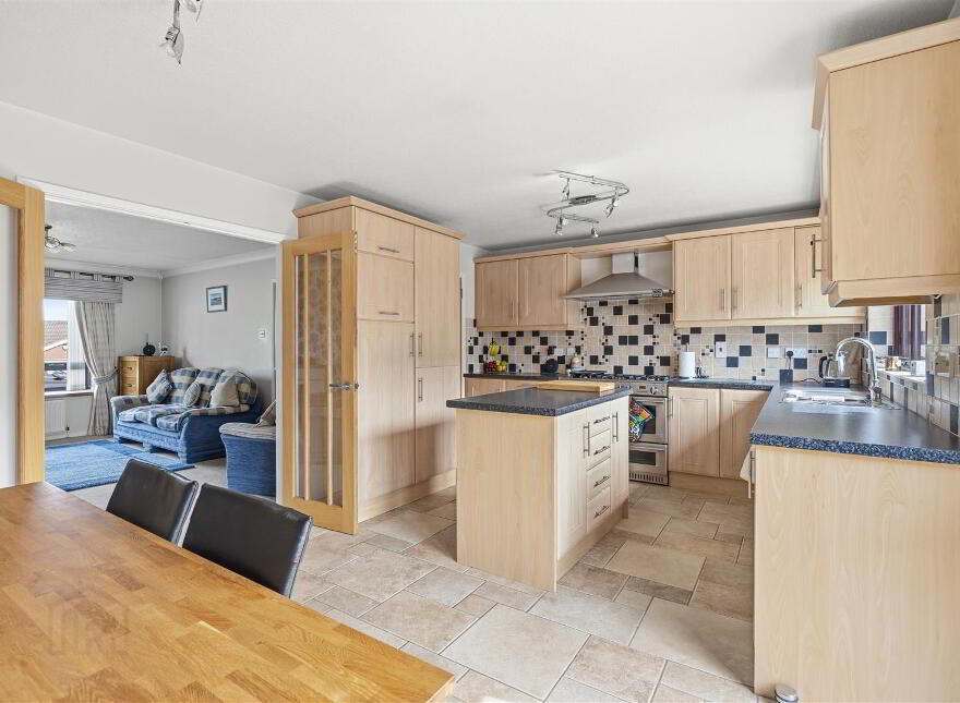 27 Clanwilliams Court, Ballynahinch, BT24 8XG