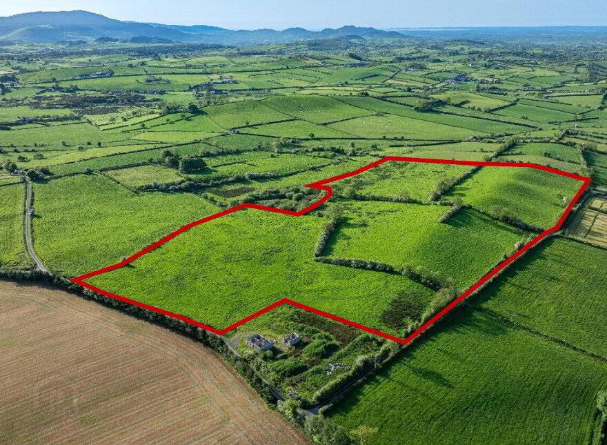 Macullagh Road, Newtownhamilton, Newry, BT35 0QS