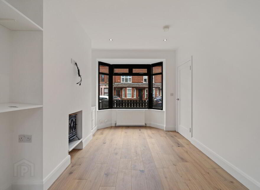 25 Ava Street, Ormeau Road, Belfast, BT7 3BS
