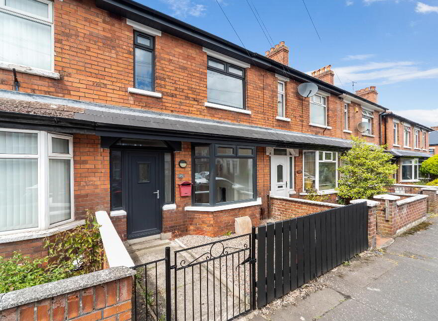 25 Ava Street, Ormeau Road, Belfast, BT7 3BS