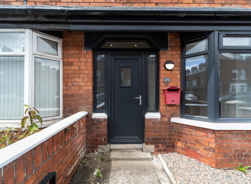 25 Ava Street, Ormeau Road, Belfast, BT7 3BS