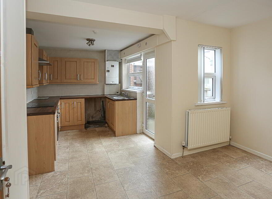 31 Enfield Parade, Belfast, BT13 3DX