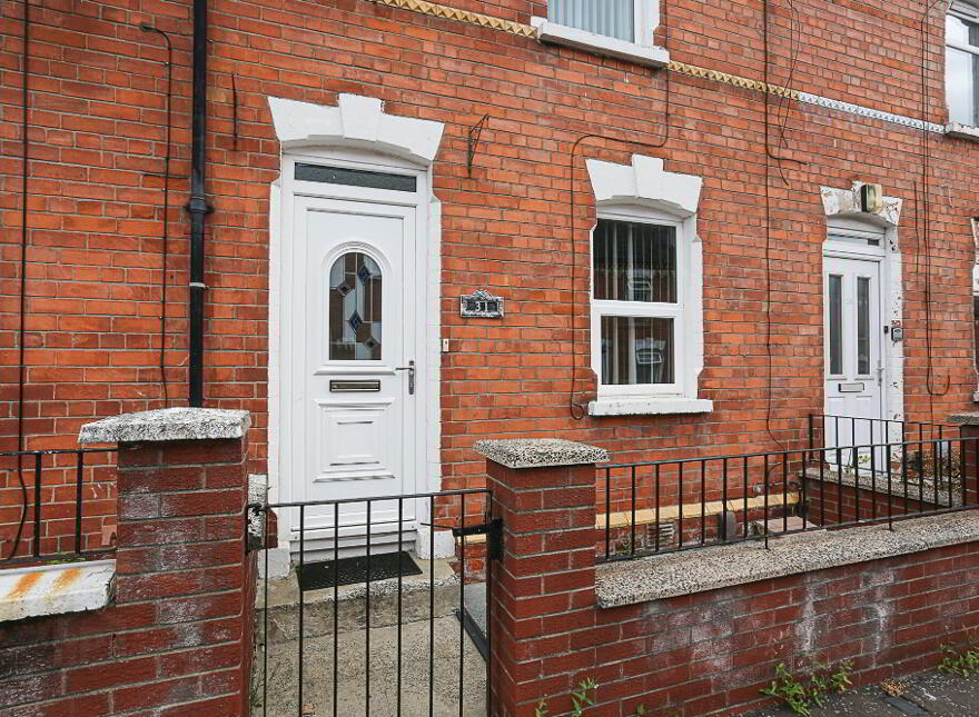 31 Enfield Parade, Belfast, BT13 3DX