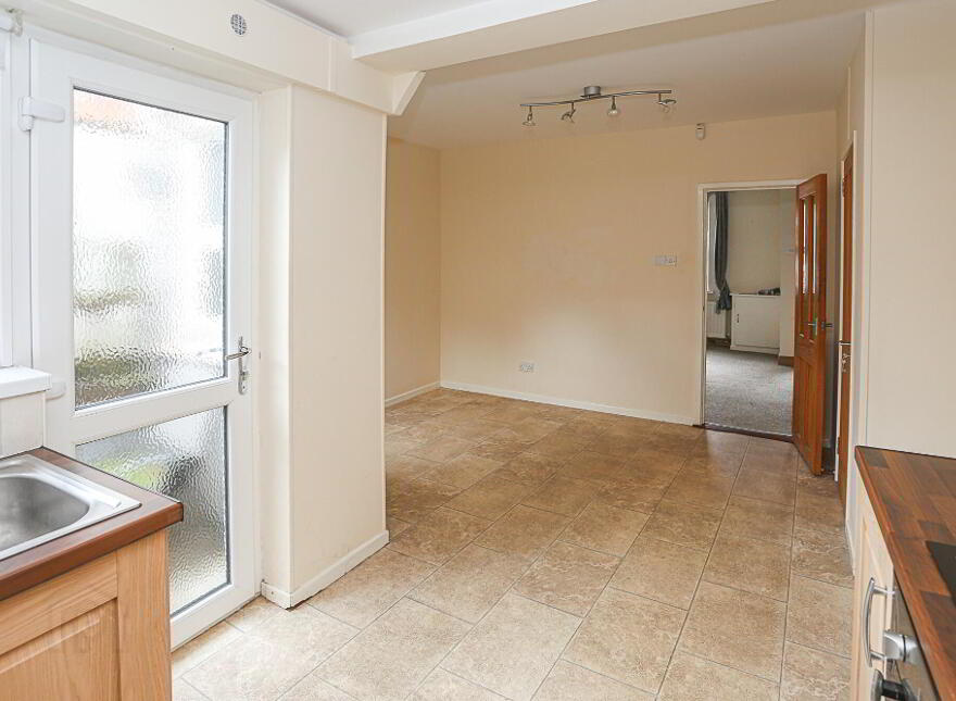 31 Enfield Parade, Belfast, BT13 3DX