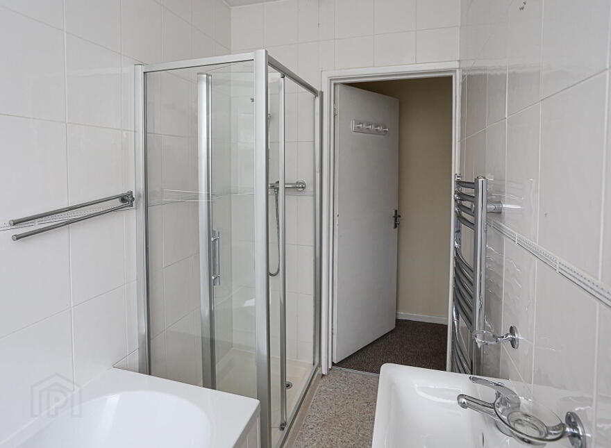 31 Enfield Parade, Belfast, BT13 3DX