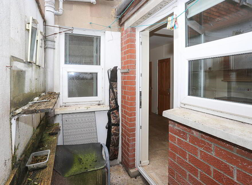 31 Enfield Parade, Belfast, BT13 3DX