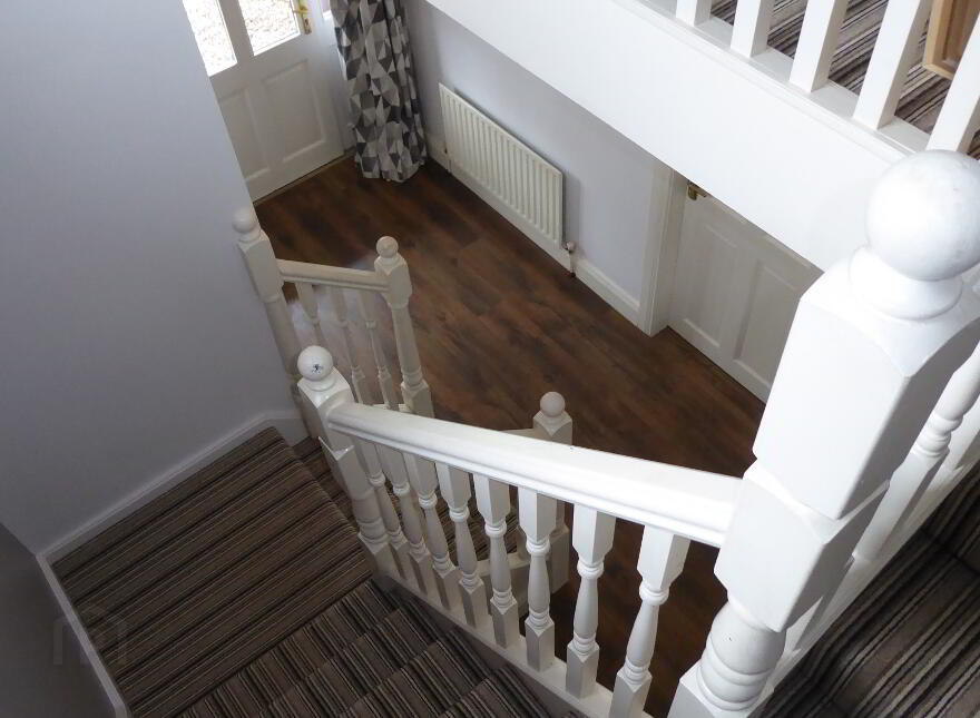25, Dergmoney View, Omagh, BT78 1HZ