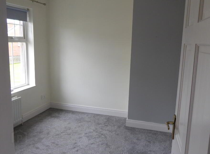 25, Dergmoney View, Omagh, BT78 1HZ