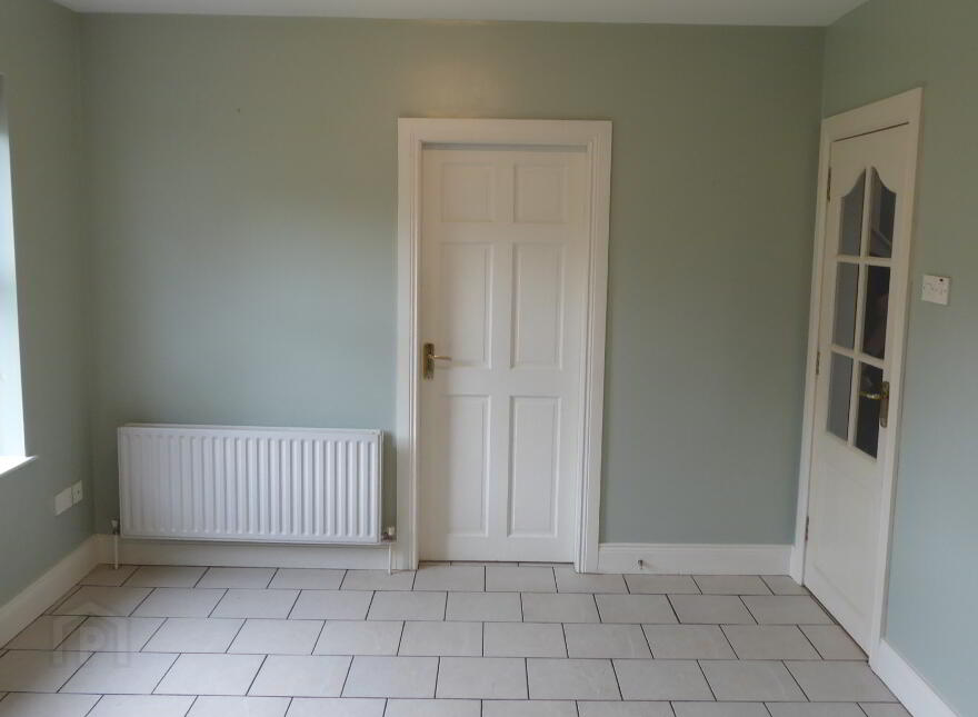 25, Dergmoney View, Omagh, BT78 1HZ