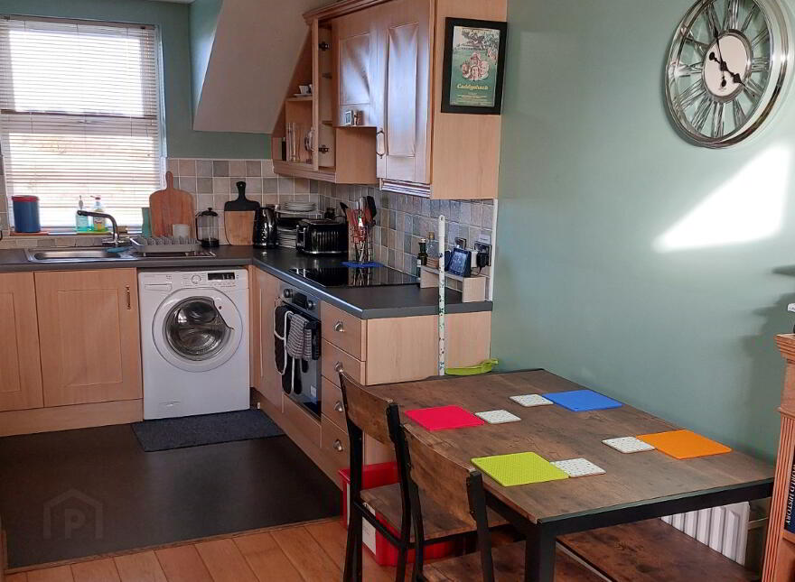 9 Lissadell Mews STUDENT LET, Portstewart, BT55 7GD