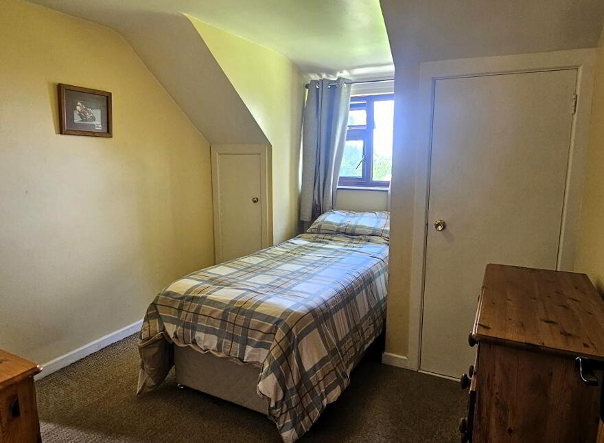 9 & 11 Castlebalfour Road, Lisnaskea, BT92 0GA