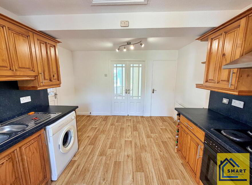 31 Brooklands Road, Dundonald, Belfast, BT16 2PD