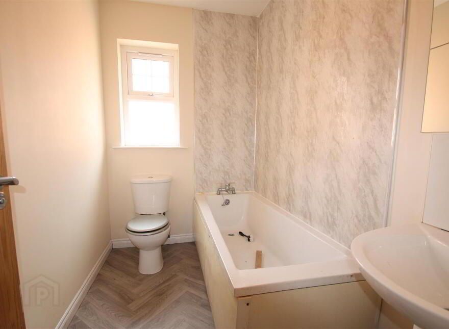 13C Reid Court, Ballynahinch, BT24 8BL