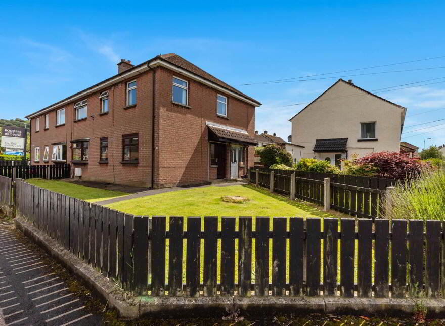 6 Priory End, Holywood, BT18 9PU photo