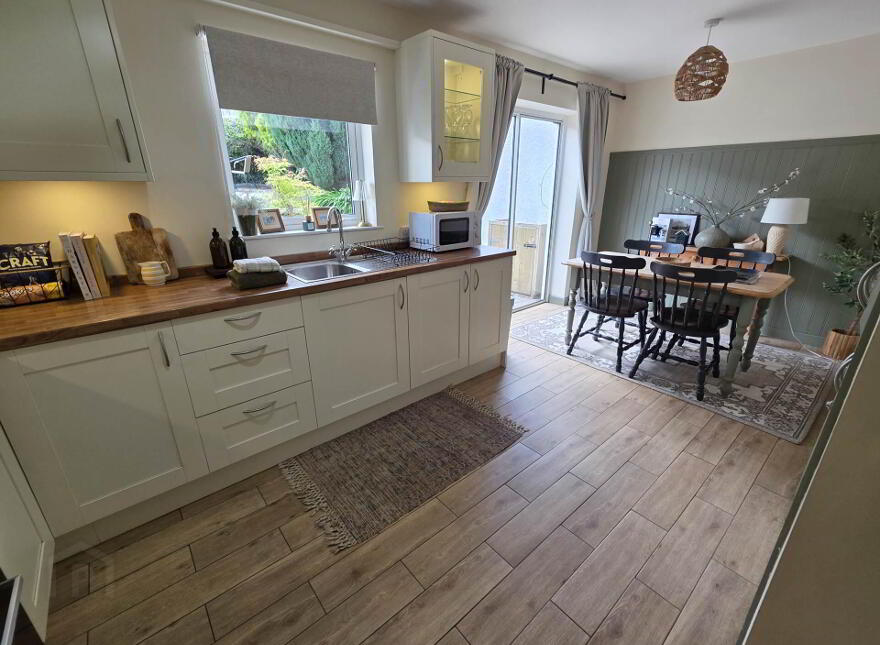 22 Coleshill Park, Enniskillen, BT74 7LB