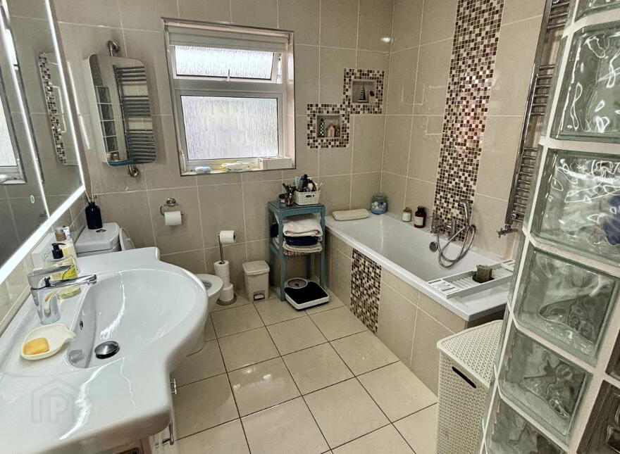 130 Bigwood Road, Donemana, BT82 0NH