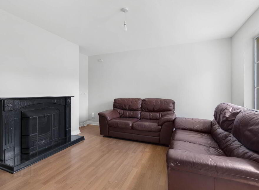 43 Elmwood Downs, Letterkenny, F92P7RF