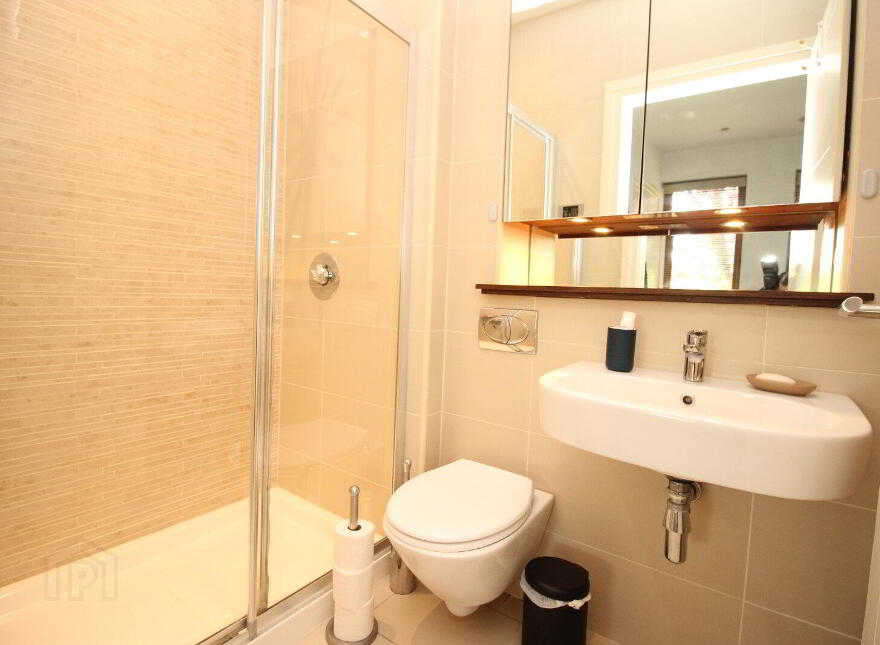 E5 The Elms, Malone Square Malone Road, Belfast, BT9 6SB