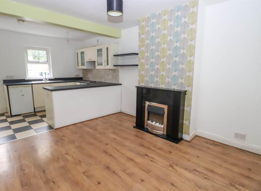 44 Talbot Street, Newtownards, BT23 4EG photo 2