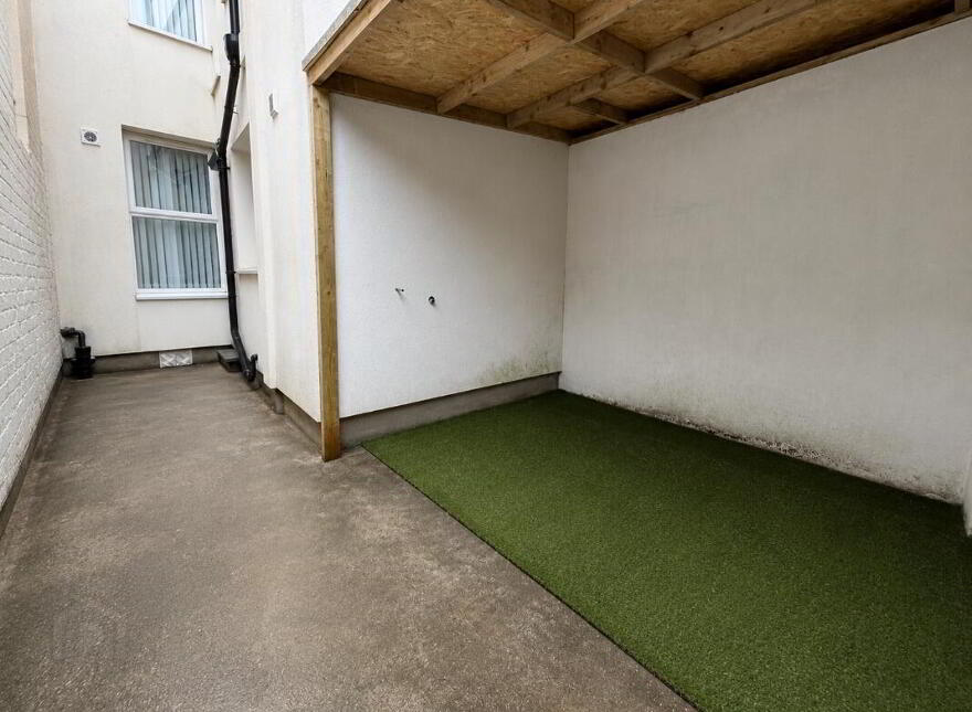 12 Melrose Street, Belfast, BT9 7DN