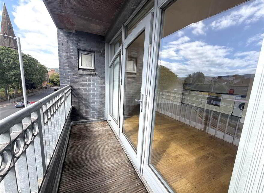 Apt 2, 185 Antrim Road, Belfast, BT15 2GW