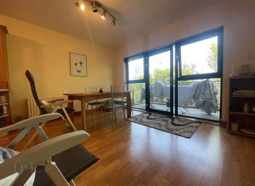 Greggs Quay, Laganside, Belfast, BT5 4GQ