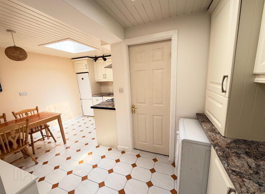 21 Geraldine Place, Albert Road, Cork City Centre, T12WY6P